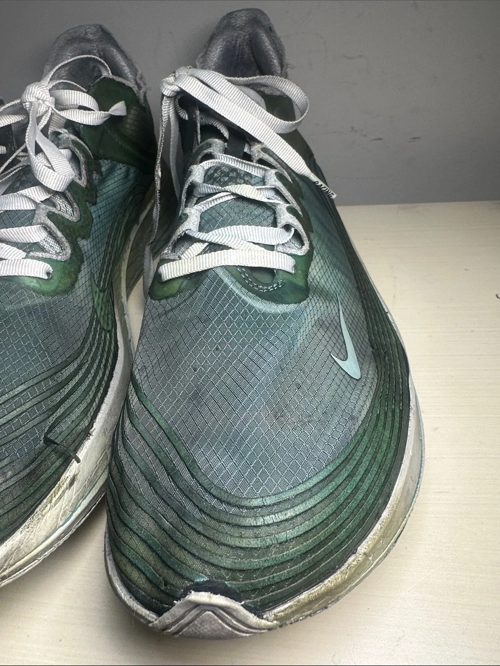 Nike zoom fly sp racing Men’s Dark Green and White Running Sneakers
